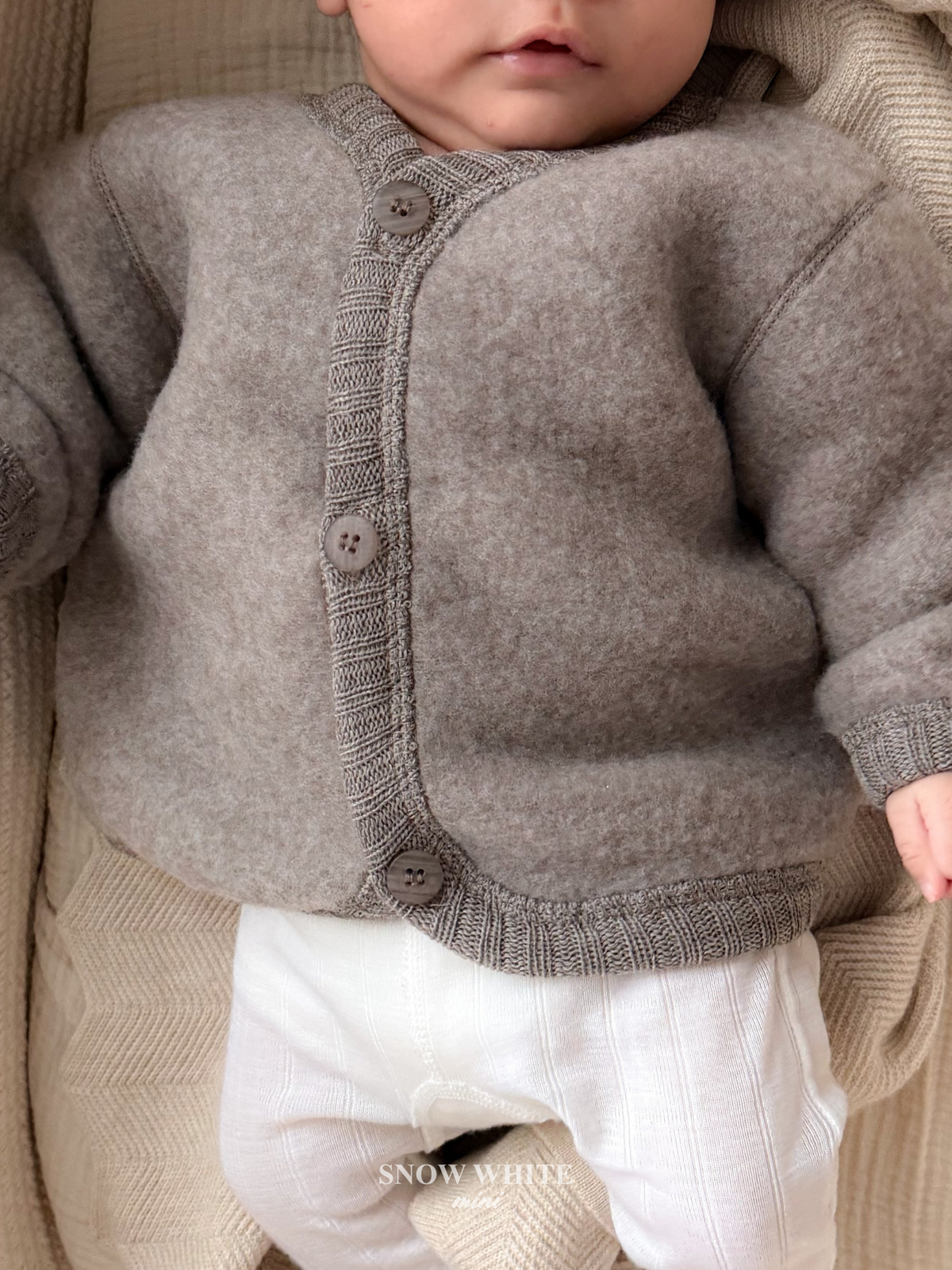 Joha Jacke/Cardigan aus Merinowoll-Fleece | Sesame Melange