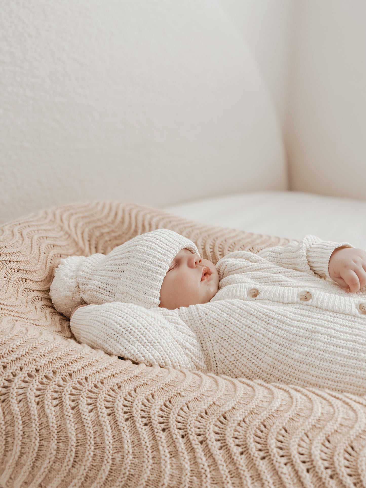 TEXTURED SHELL KNIT BEANIE