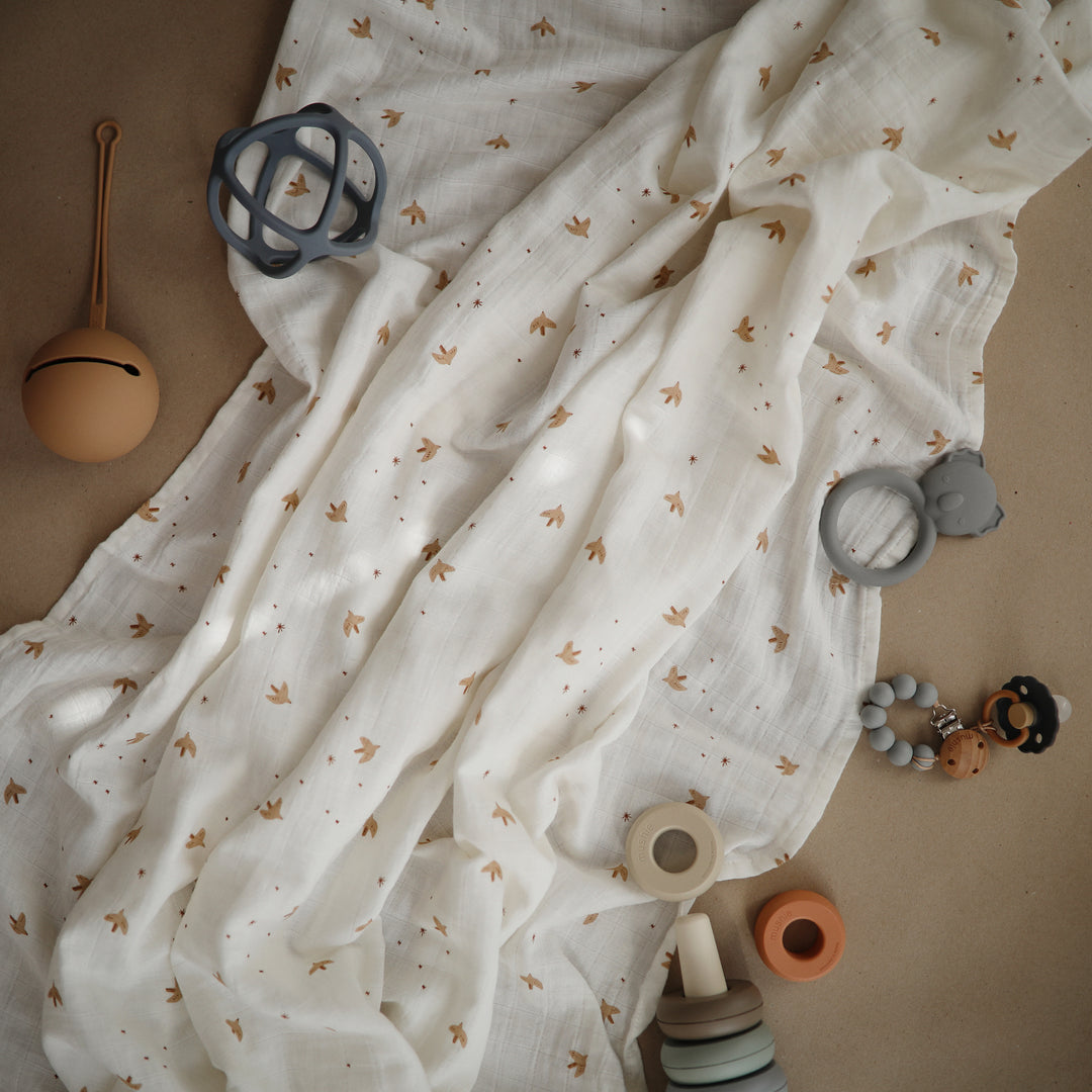 Organic Muslin Swaddle Blanket 'Sparrow'