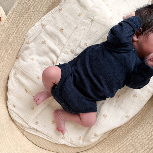 Merinowolle Seide Wickel Bodysuit | Navy