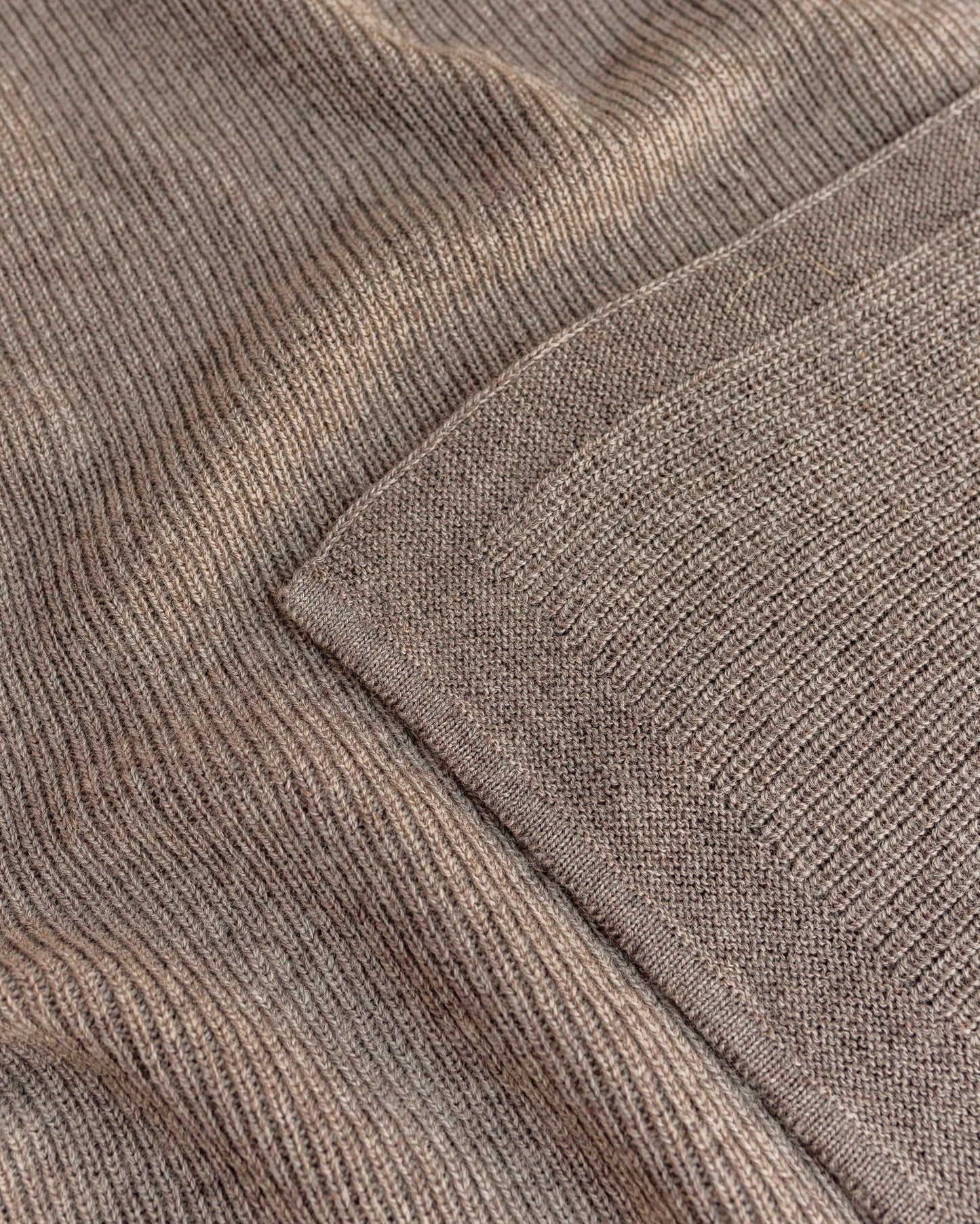 Merinowool Knit Blanket „Felix Otter“