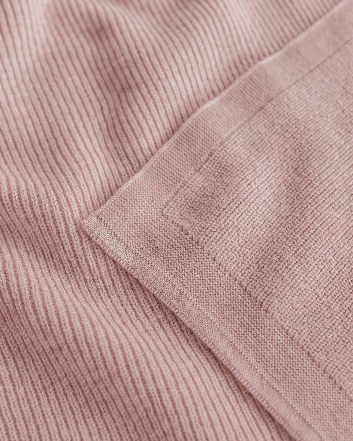Merinowool Knit Blanket „Felix Powder“