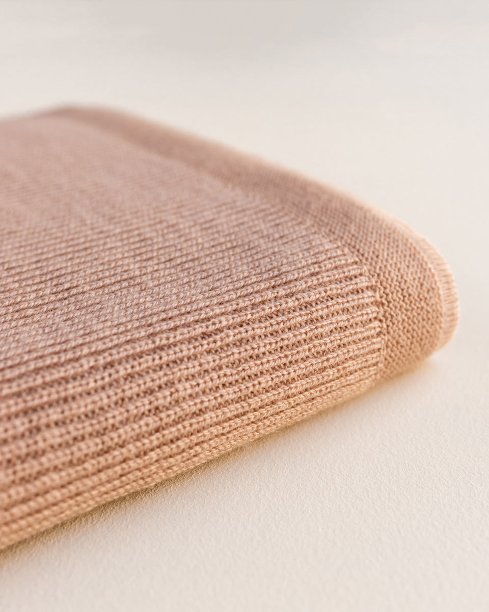 Merinowool Knit Blanket „Felix Rose“