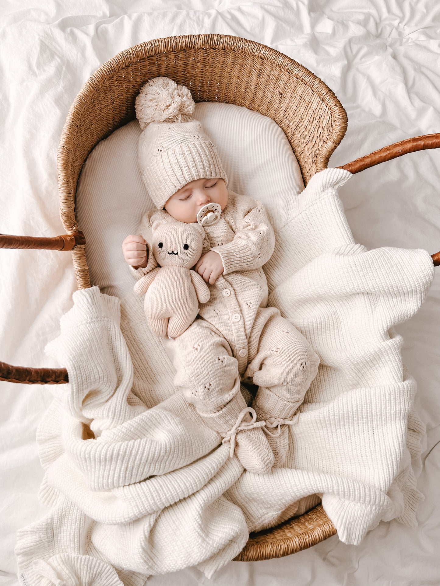 KNIT BOOTIES | Strickschuhe "Petal"