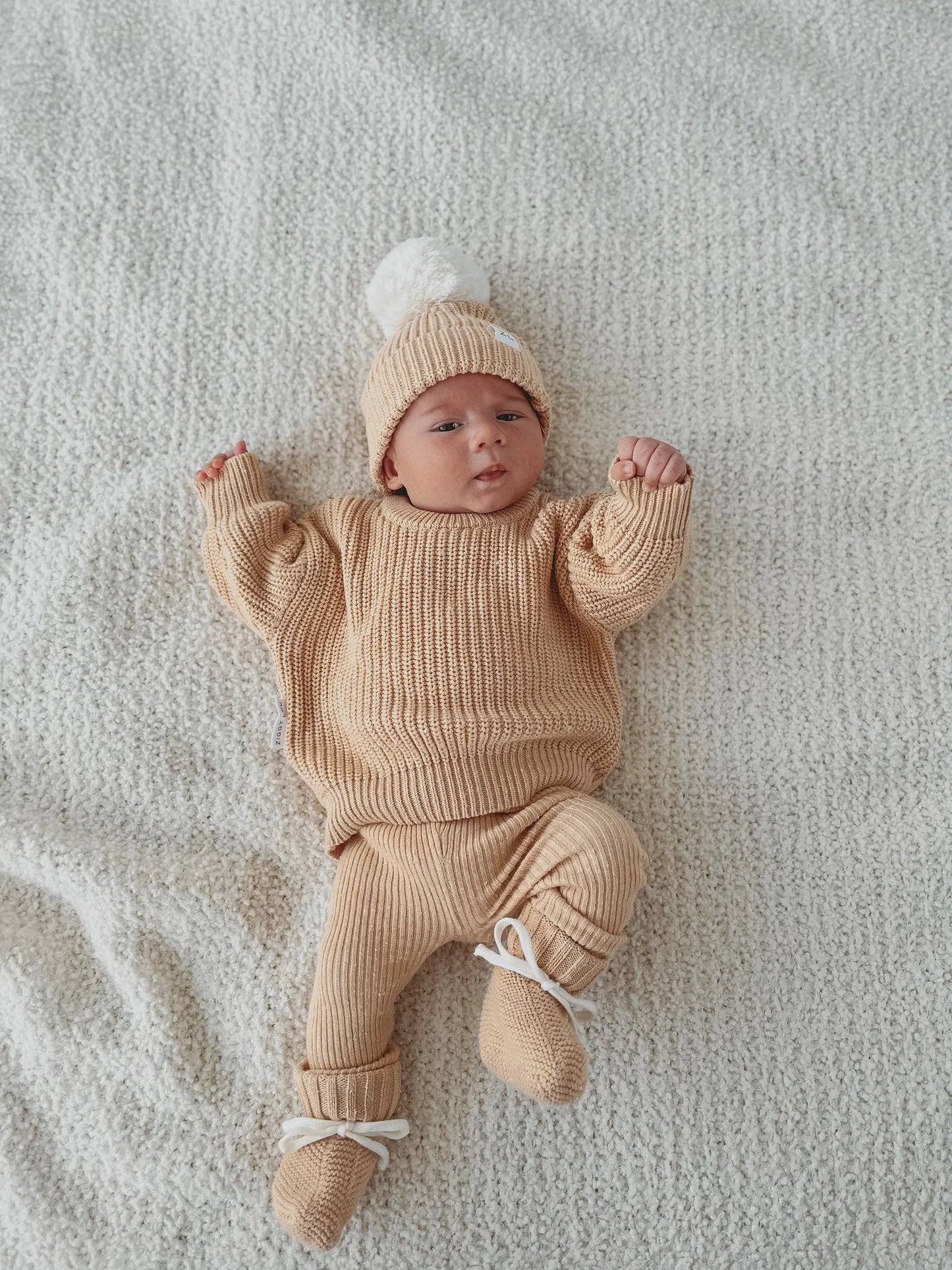 KNIT BOOTIES | Strickschuhe "Sand Fleck"