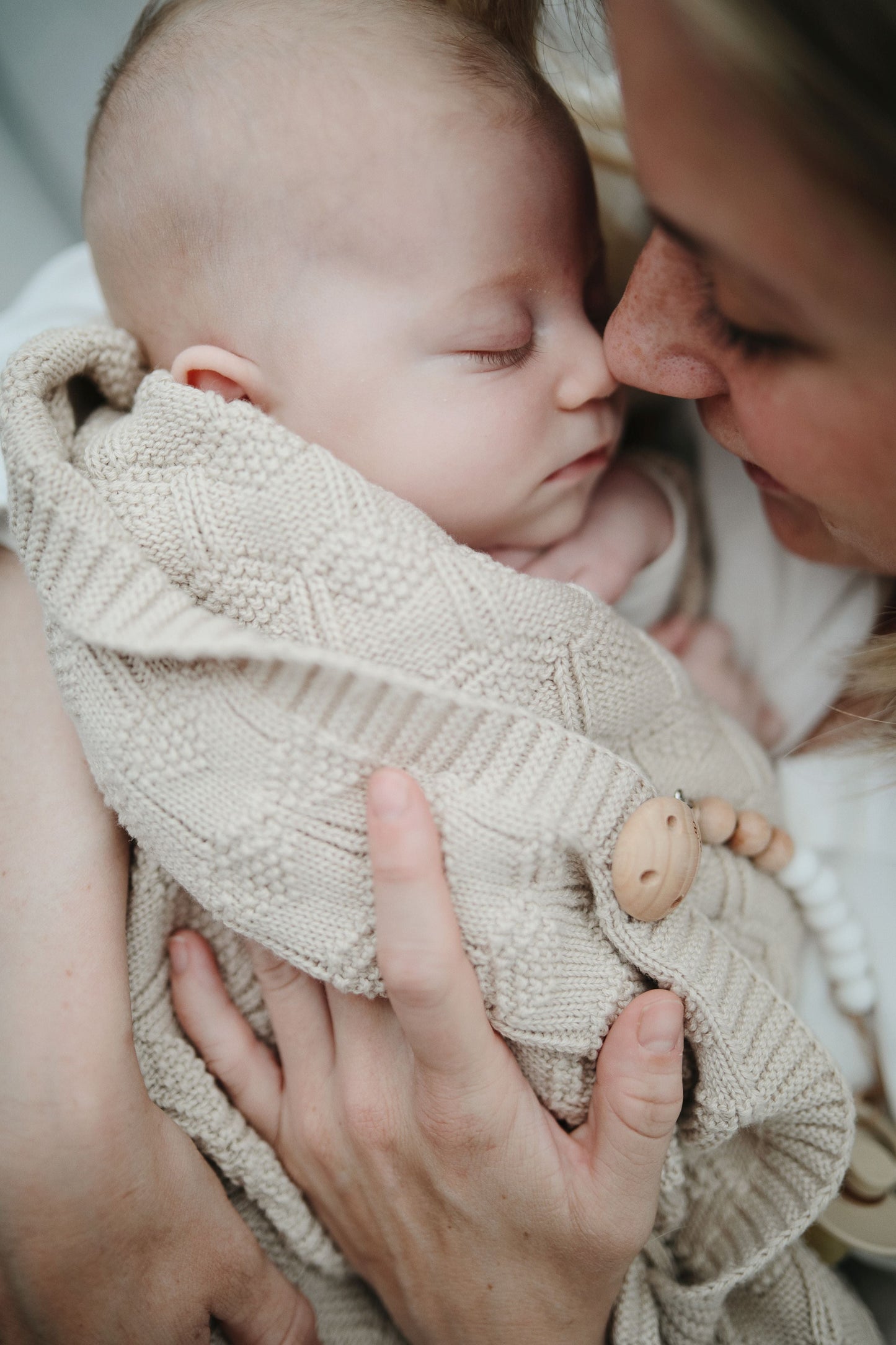 Knitted Baby Blanket Honeycomb Beige