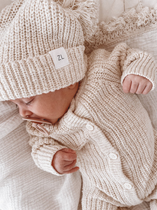 KNIT BEANIE "CHUNKY TEXTURED HONEY"