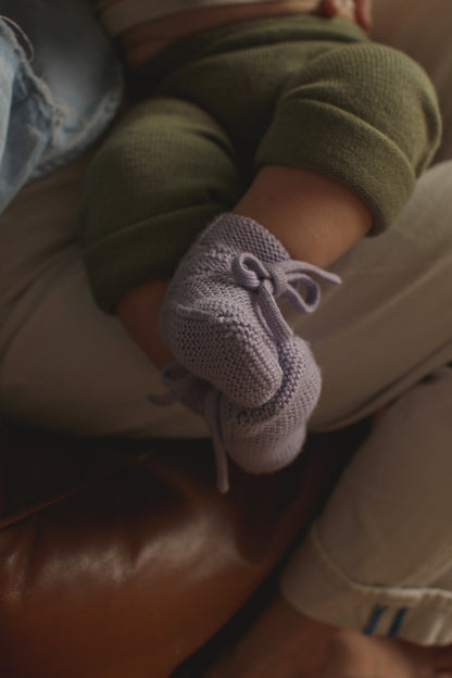Hvid Strickschuhe Merinowolle ‚Booties‘ | Lilac