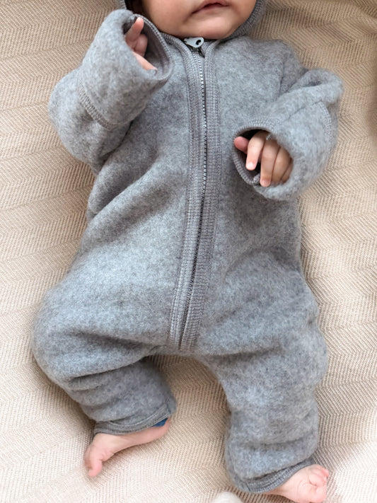 Huttelihut Fleece-Overall Merinowolle mit Öhrchen | Grey Melange