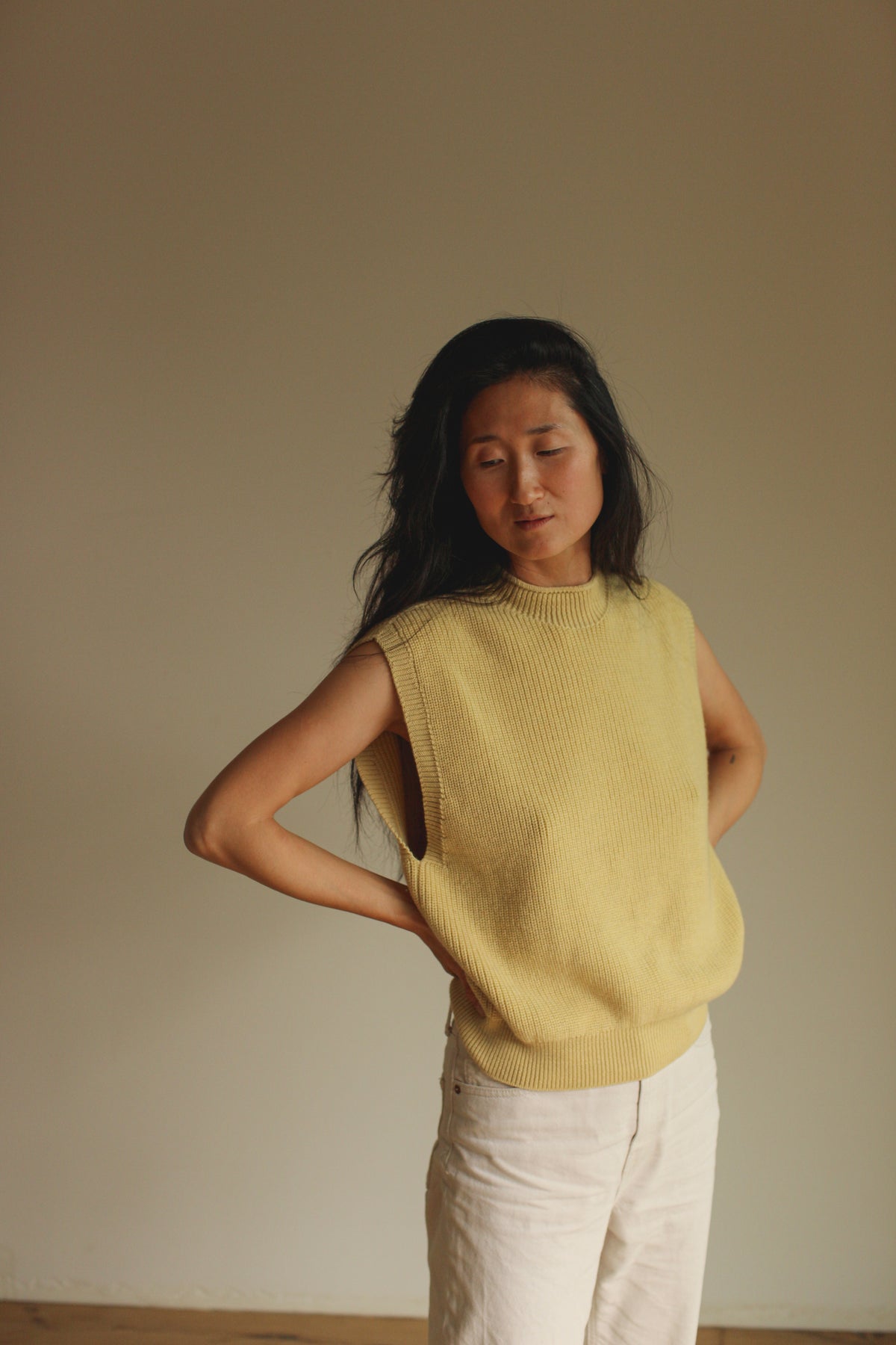 Hvid Mama Pullunder Merinowolle ‚Vest Helle‘ | Light Yellow