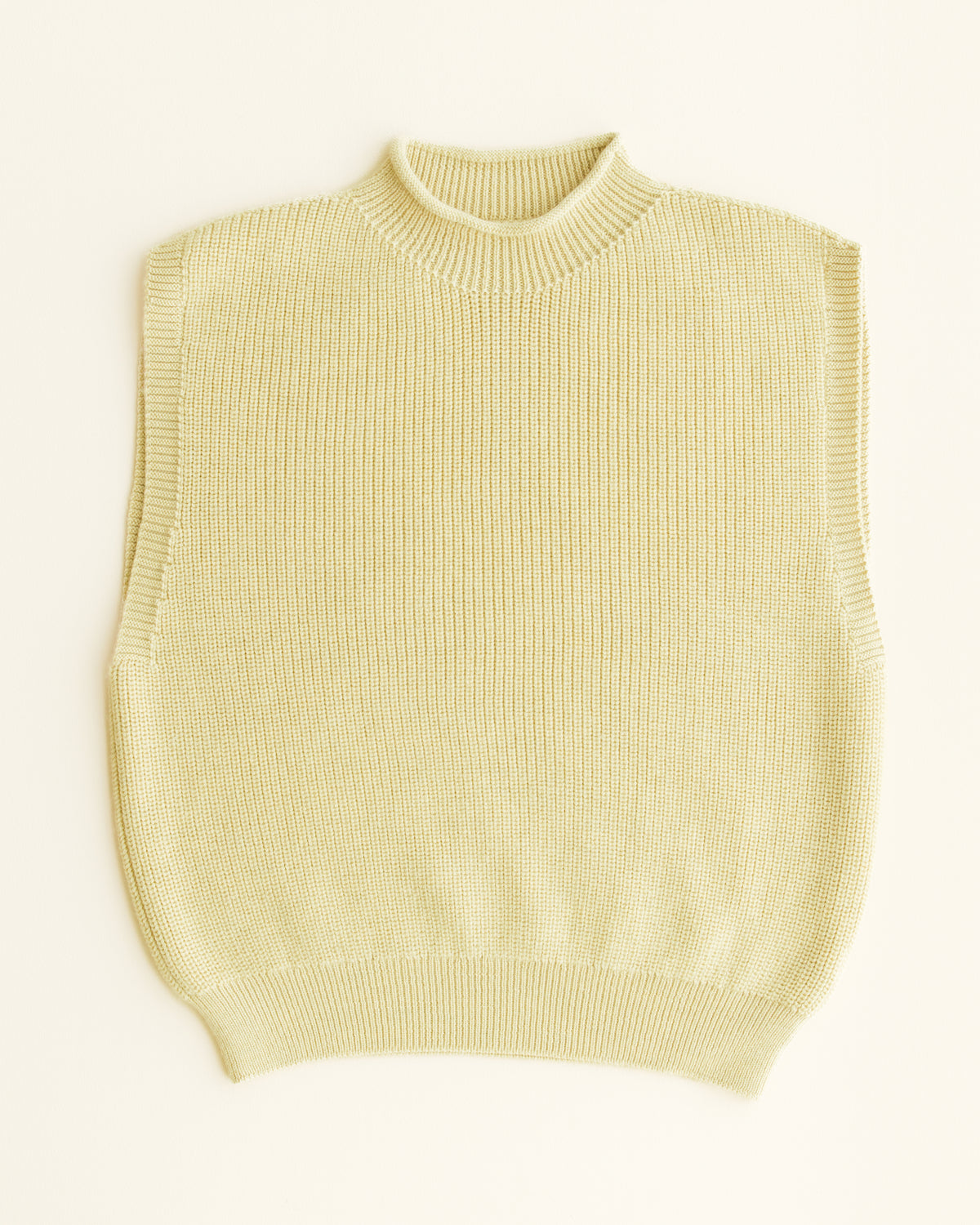 Pullunder aus Merinowolle von Hvid in Light Yellow