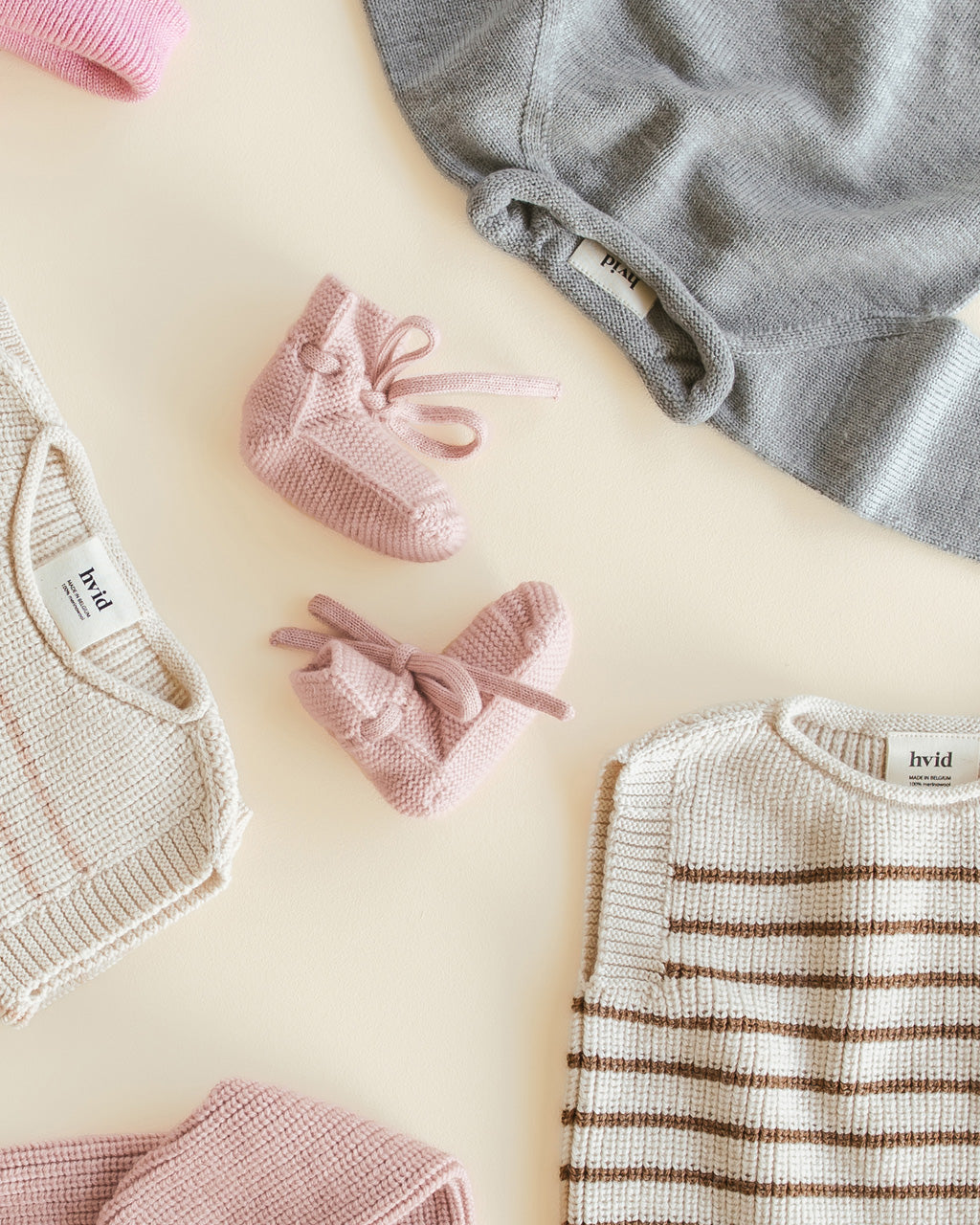 Strickschuhe ‚Booties Powder‘ Merinowool