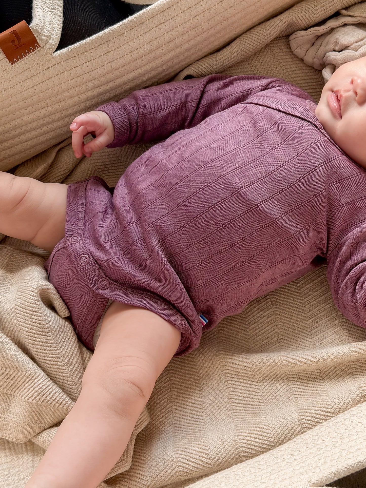 Merinowolle Seide Wickel-Bodysuit | Beere