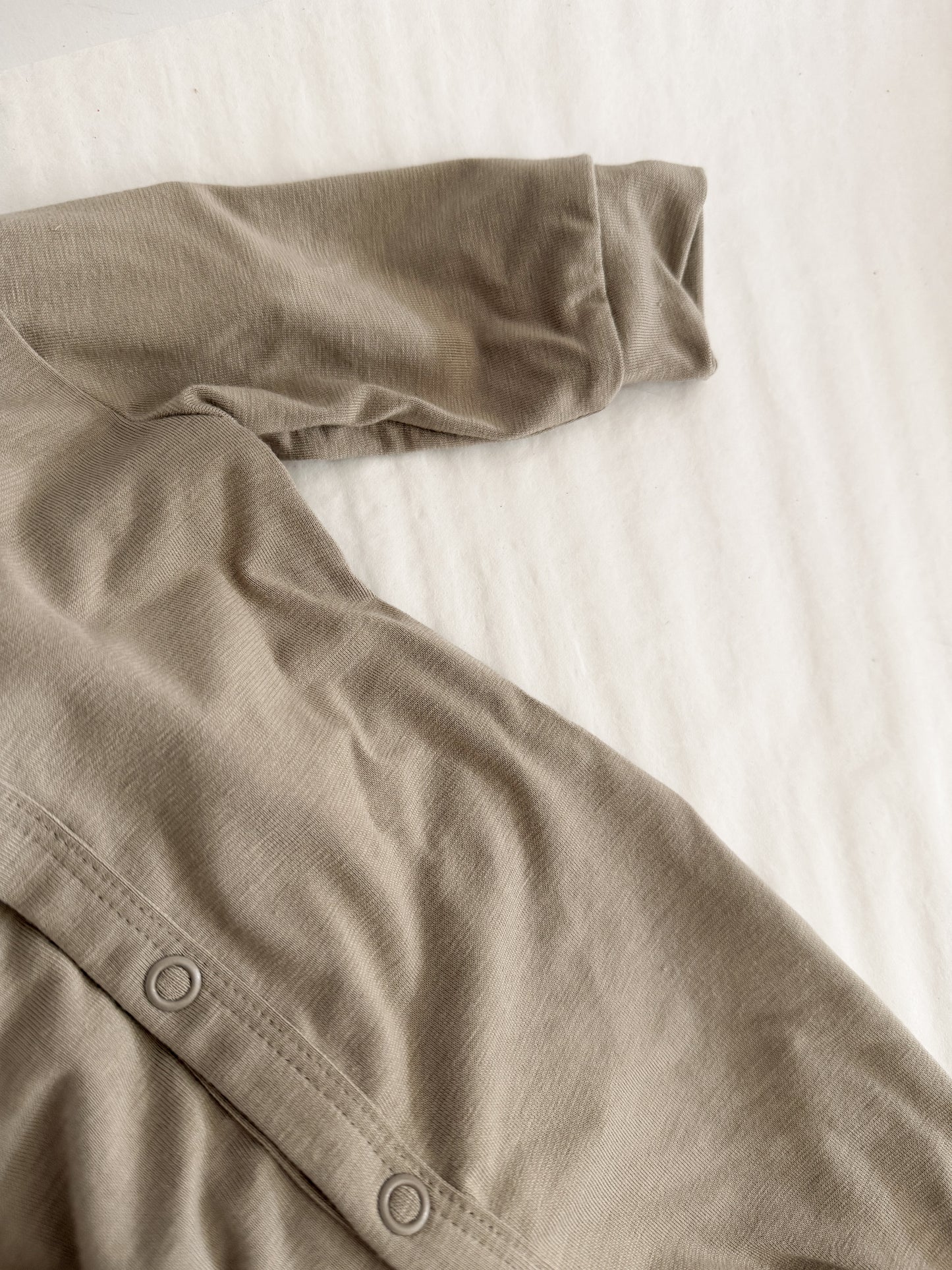 Bio-Bambus/Viskose Strampler | Beige