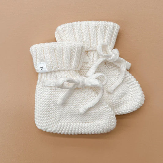 KNIT BOOTIES | Strickschuhe "MILK"