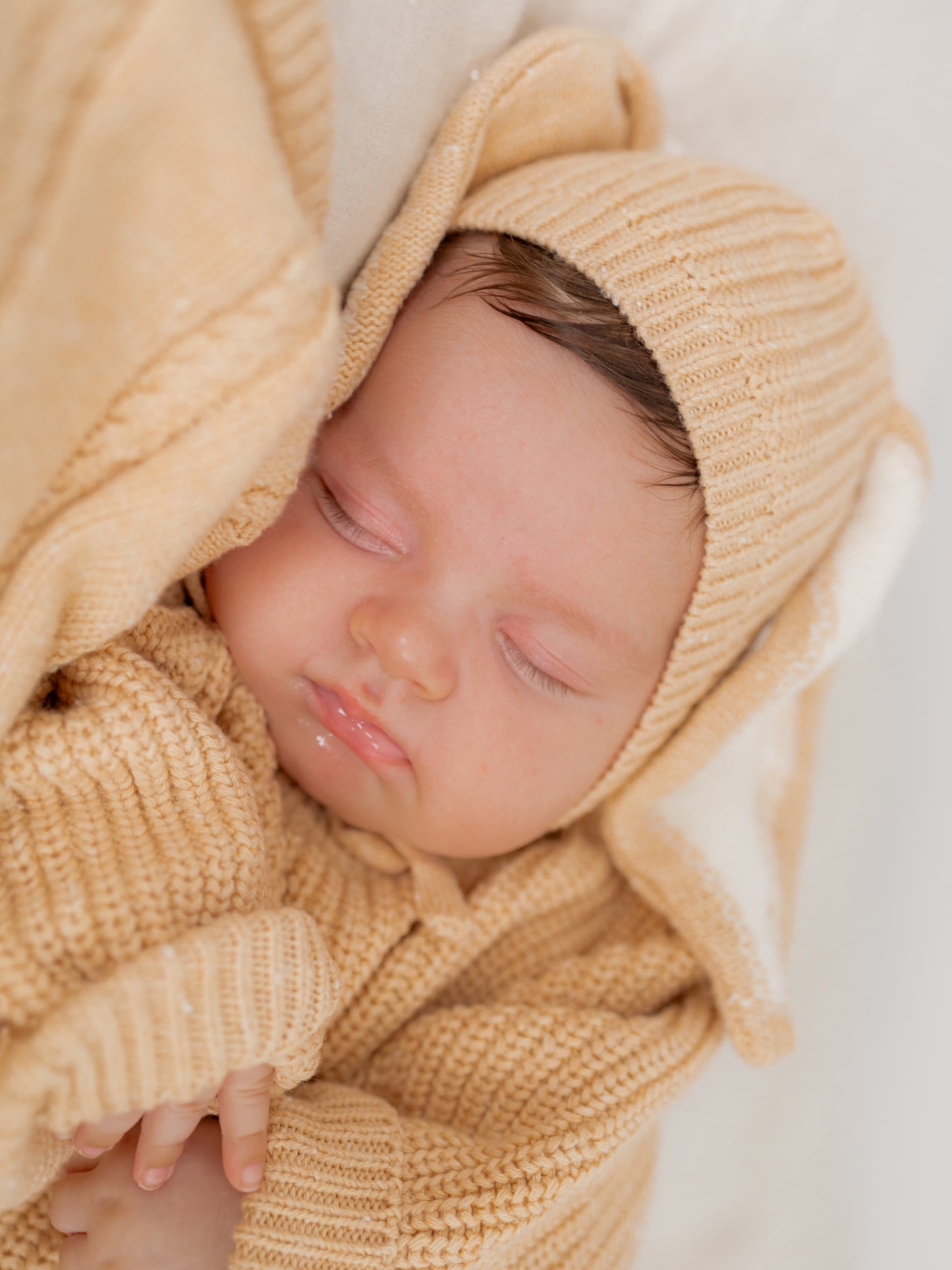KNIT BONNET | "Easter Sand Fleck"
