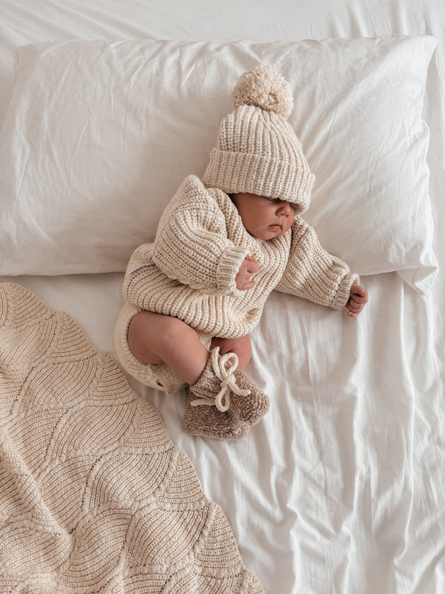 Super Chunky | Knit Sweater | Oat