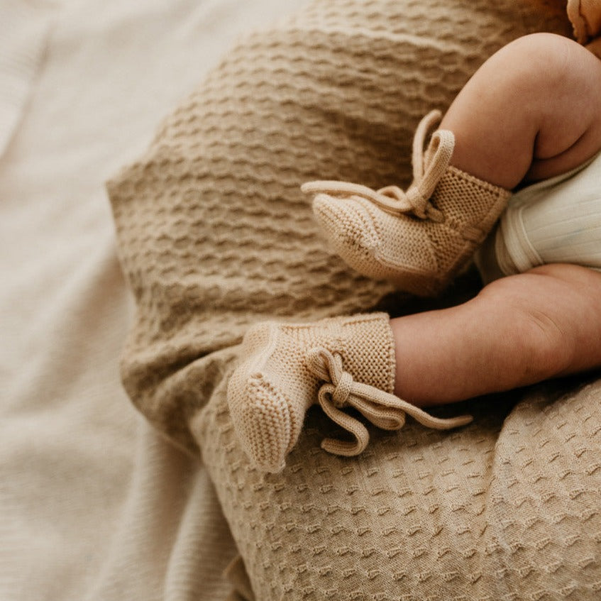 Strickschuhe 'Booties Sand' Merinowool