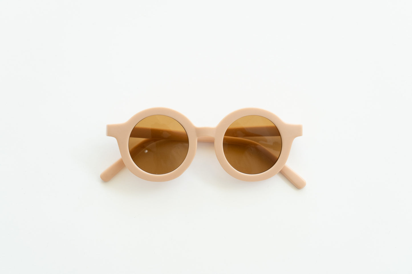 Round Sustainable Sunglass "Shell"