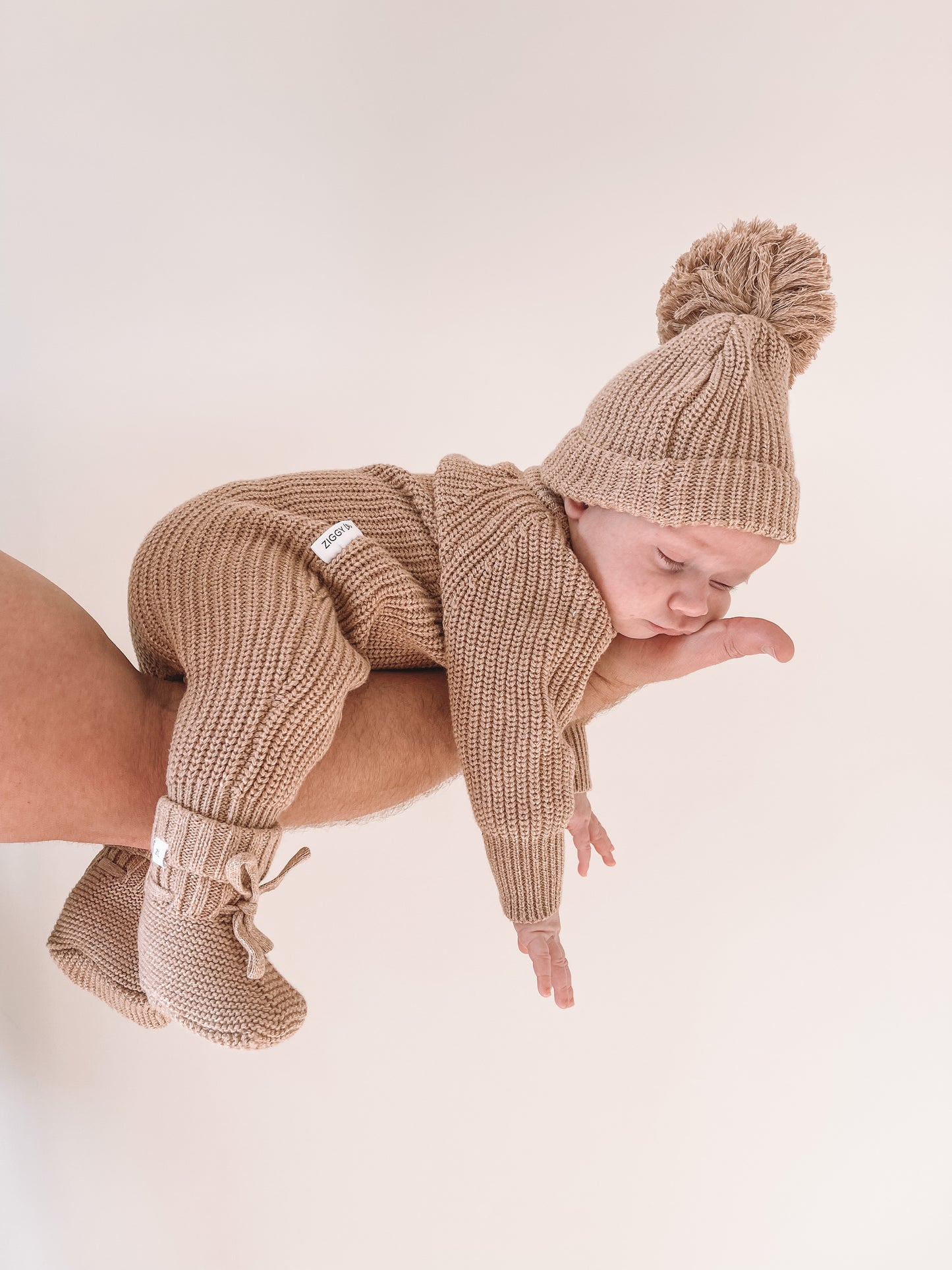 CLASSIC KNIT ROMPER "FAWN"