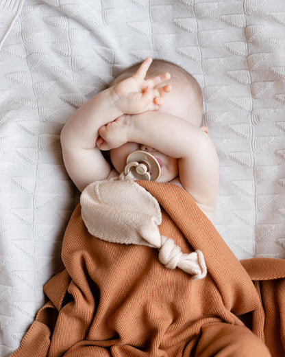 Pacifier holder 'Titi Comforter Sand' Merinowool
